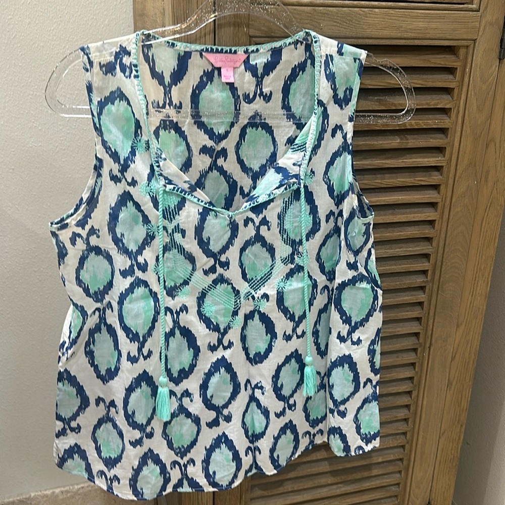 Lilly Pulitzer Lauren Top Hook You In size small